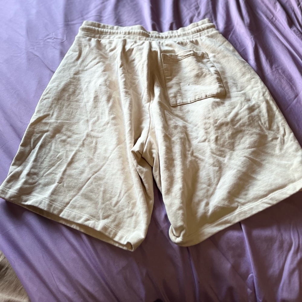 ASOS SHORTS - Picture 2 of 3